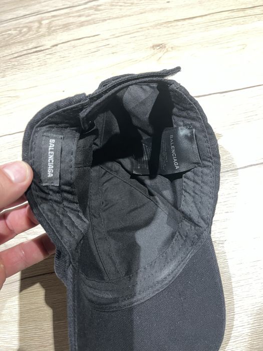 Balenciaga шапка