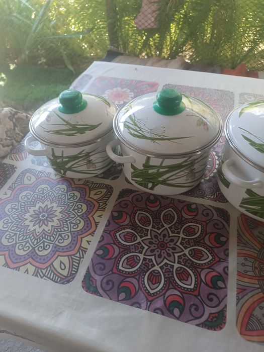 Продам набор кастрюль.