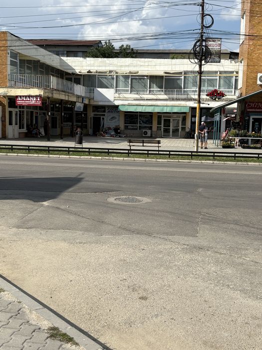 De inchiriat spatiu