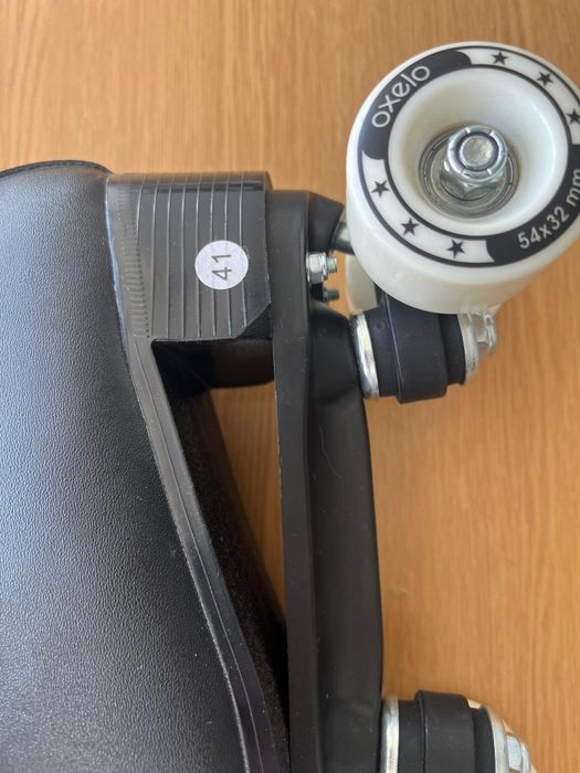 Role cu 4 roti in condiție perfecta