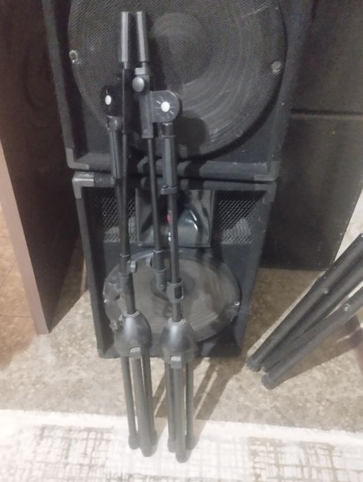 Продам музыкальный аппаратуры