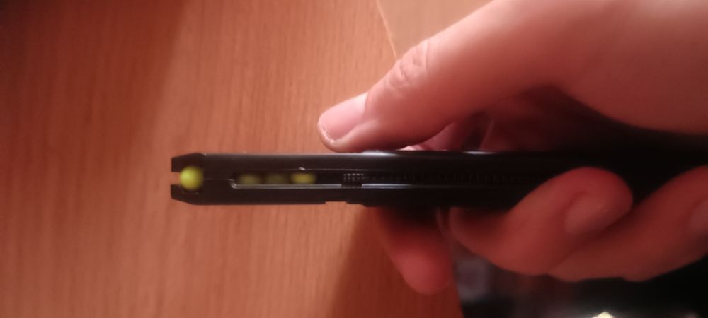 Игрушечный пистолет