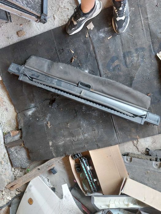 Щора за багажник е90 е91 бмв  2.0д 177кс bmw e90 e91 2.0d