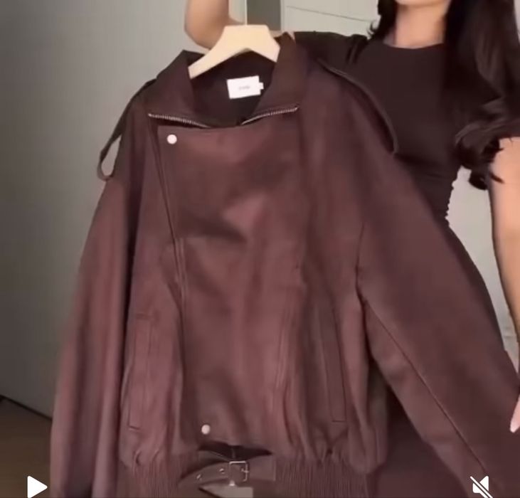 Замшевый бомбер куртка