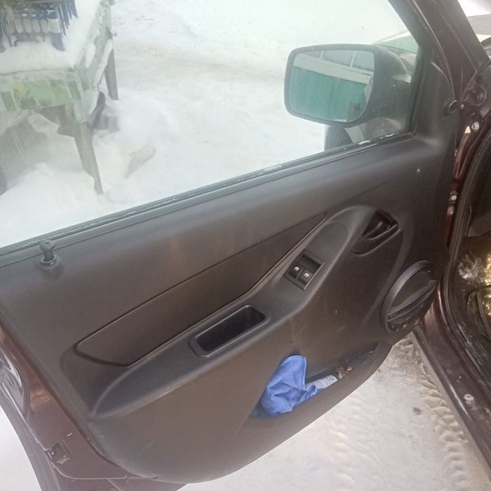 Продам машину лада гранта