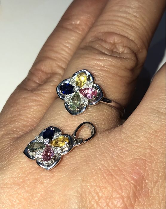 Продам золотые серьги с бриллиантами 585 пробы