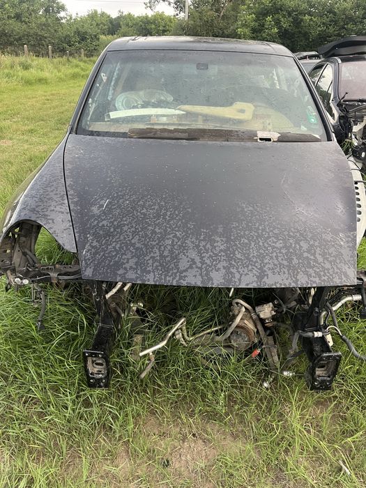 Porsche Cayenne S на части