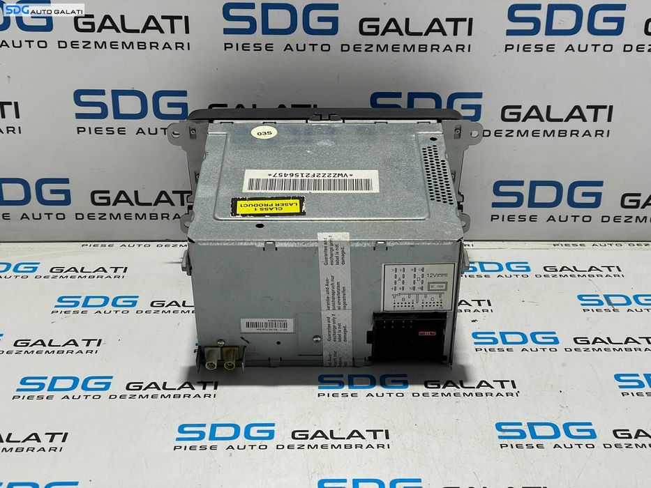 Unitate Radio CD Player RCD 300 Volkswagen Touran 1T1 2003 - 2007 Cod 5M0035186A [L3093]