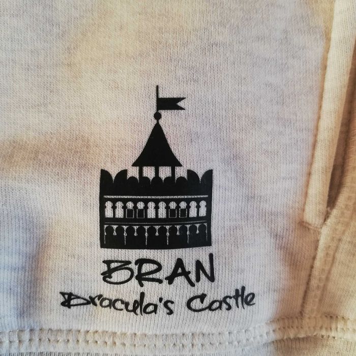 Hanorac din bumbac - imprimeu cu Castelul Bran