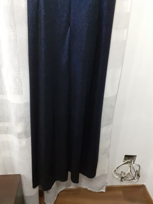 Rochie de seara lunga.