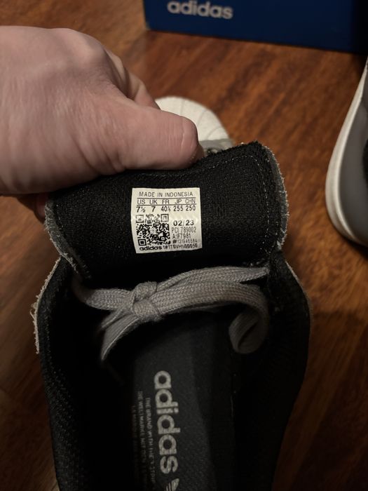 Adidas Superstar 40  2/3