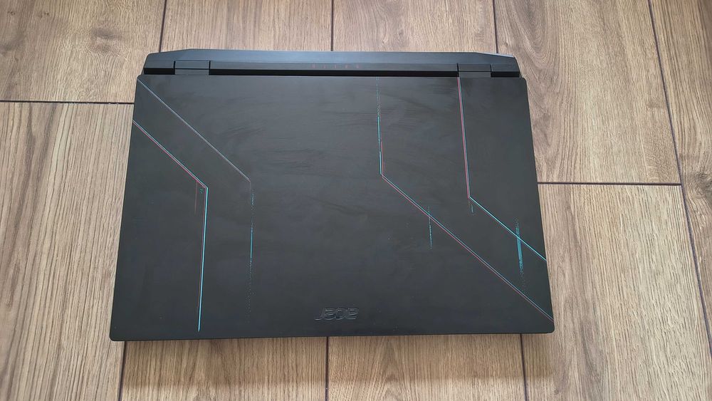 Acer Nitro 5 AN517-55