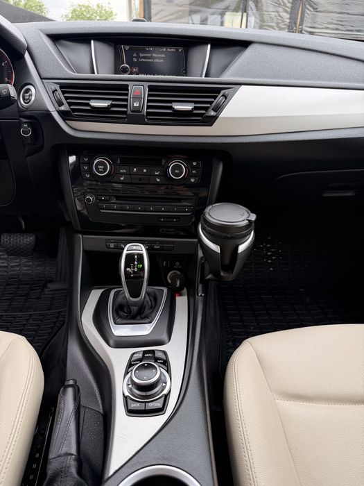 BMW X1 2013 — imagine 5