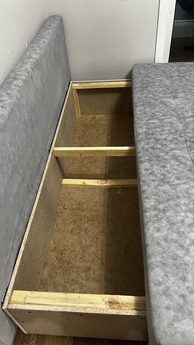 Продам диван серый