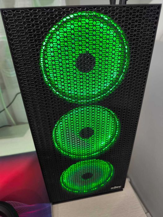 Vând PC gaming preț ușor negociabil