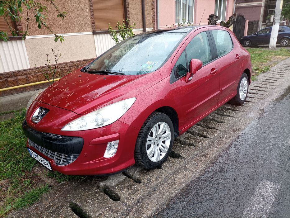 Vând Peugeot 308