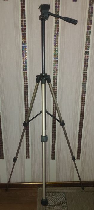 Продам штатив Velbon CX-300