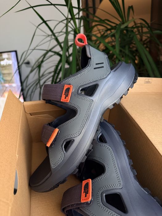 Sandale The North Face din piele 40.5