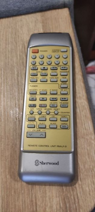 Daewoo acs7000/Sherwood ar7