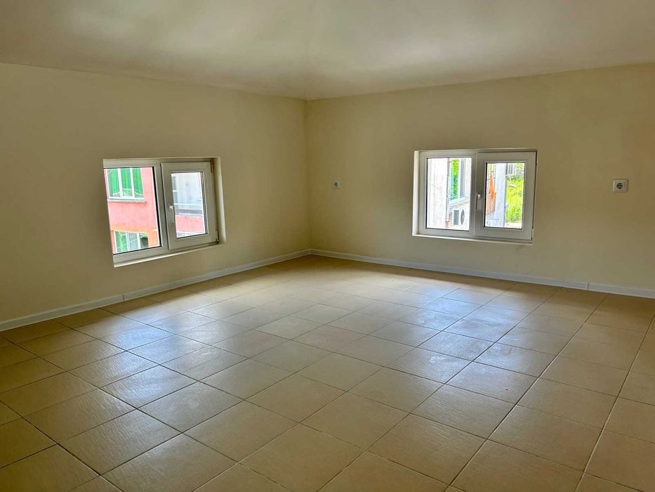 Продава се Тристаен апартамент в Велико Търново, Акация - 94 кв.м за 1118 €/кв.м - Снимка #10