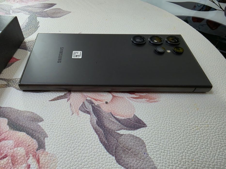 Vand Samsung S24 Ultra