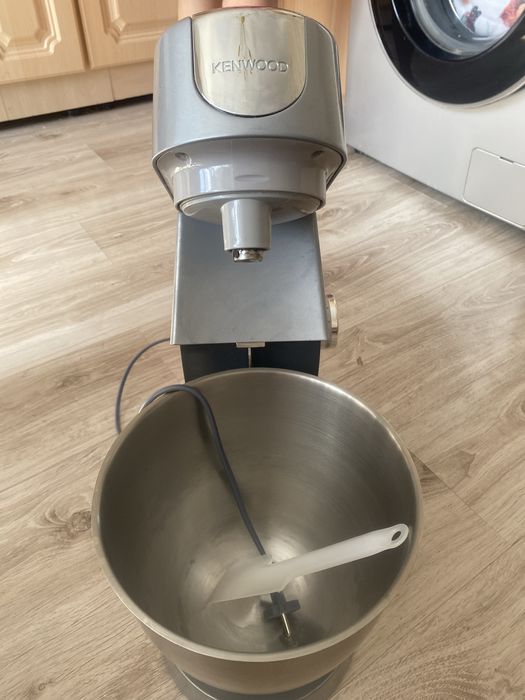 продам Тестомес kenwood