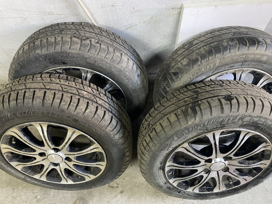 Продам диски с шинами