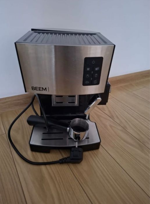 Aparat de cafea BEEM