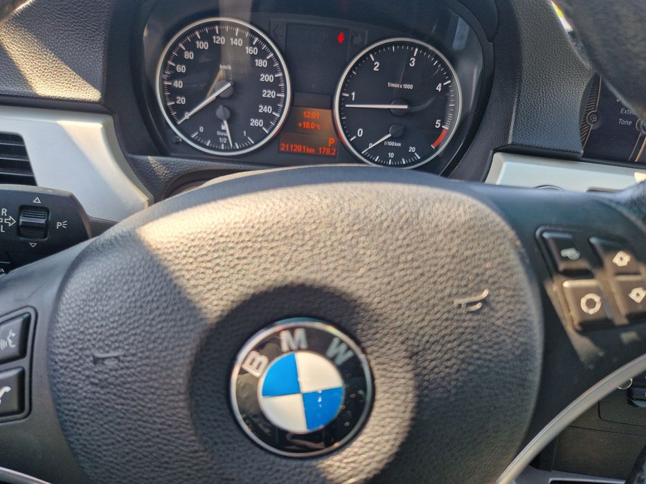 Bmw seria 3 e91 2011