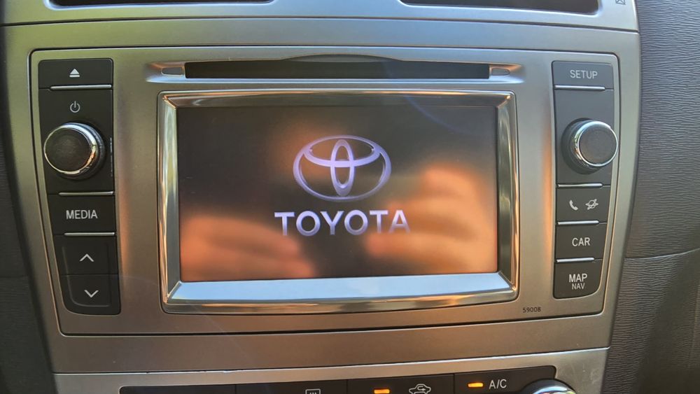Мултимедия за Toyota Avensis t27