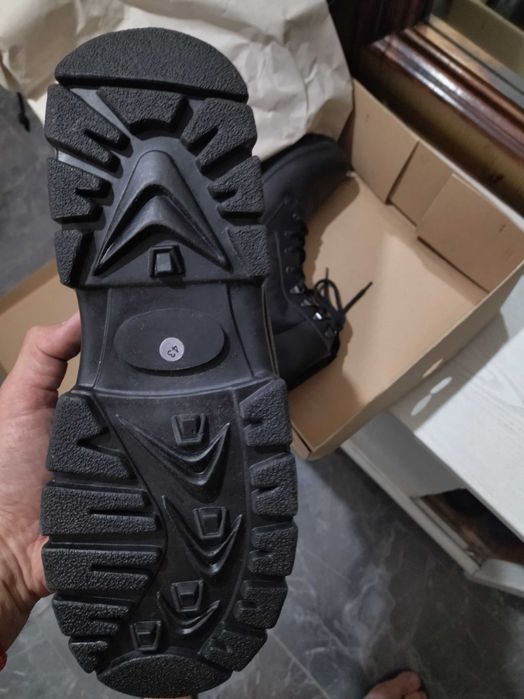 Кубинки,обувки и боти