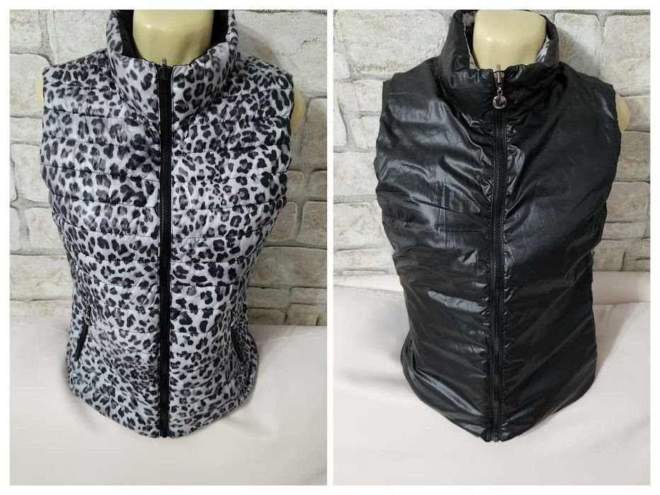 Vesta cu doua fețe,marimea M,stare f buna