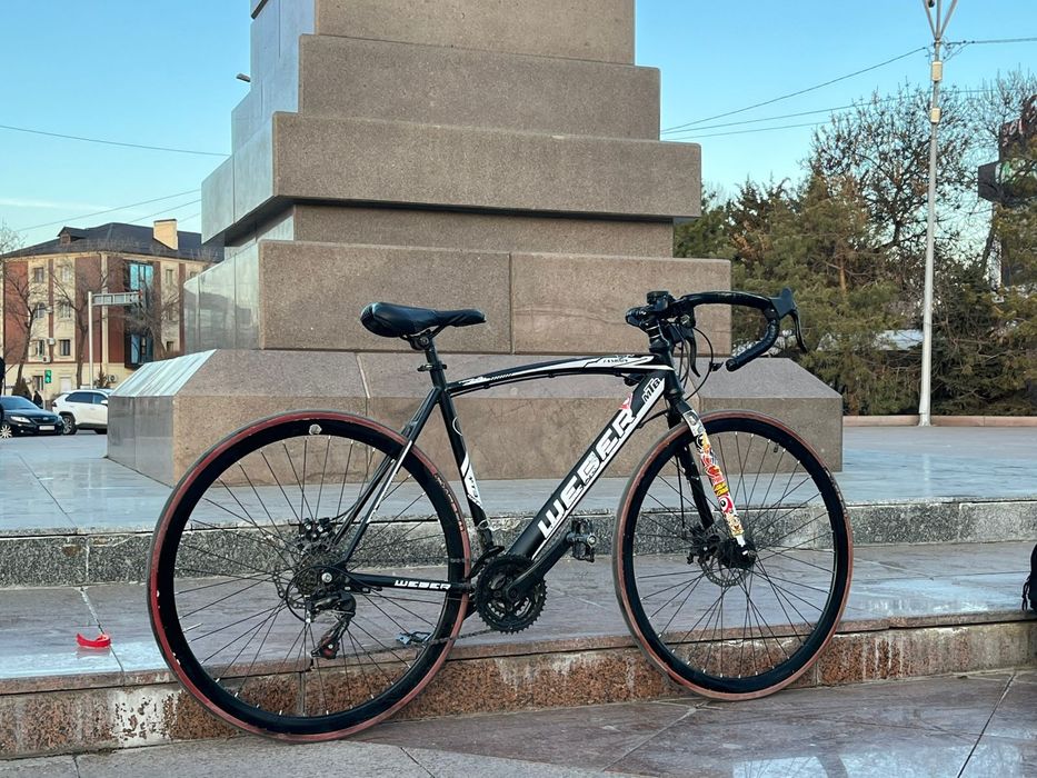 Продается велик шоссейник