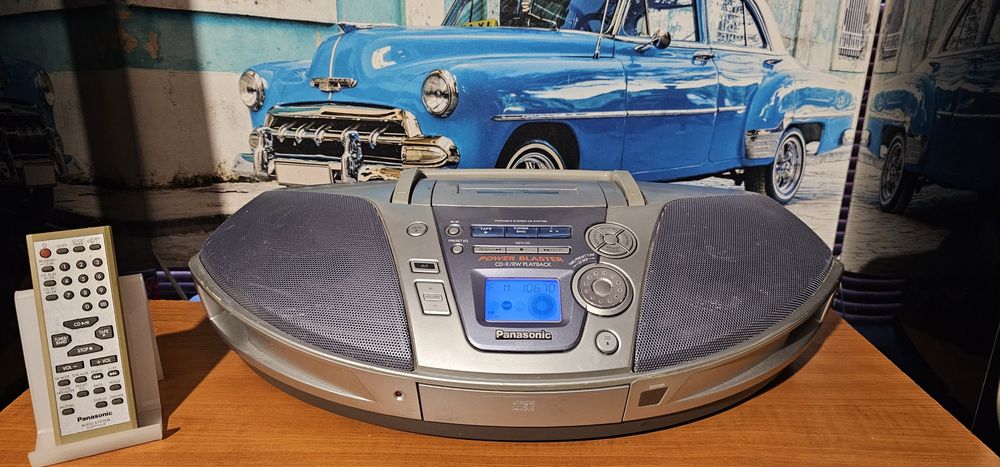 Panasonic RX ES 27 radio casetofon cu cd