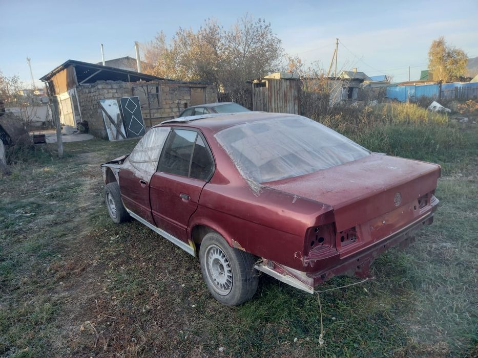 Продам Кузов бмв