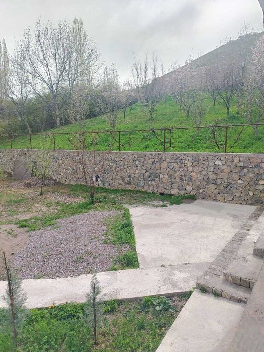 Чарвак, Юсуфхона Продаётся дом 2 этажа, 5 комнат, 6 соток