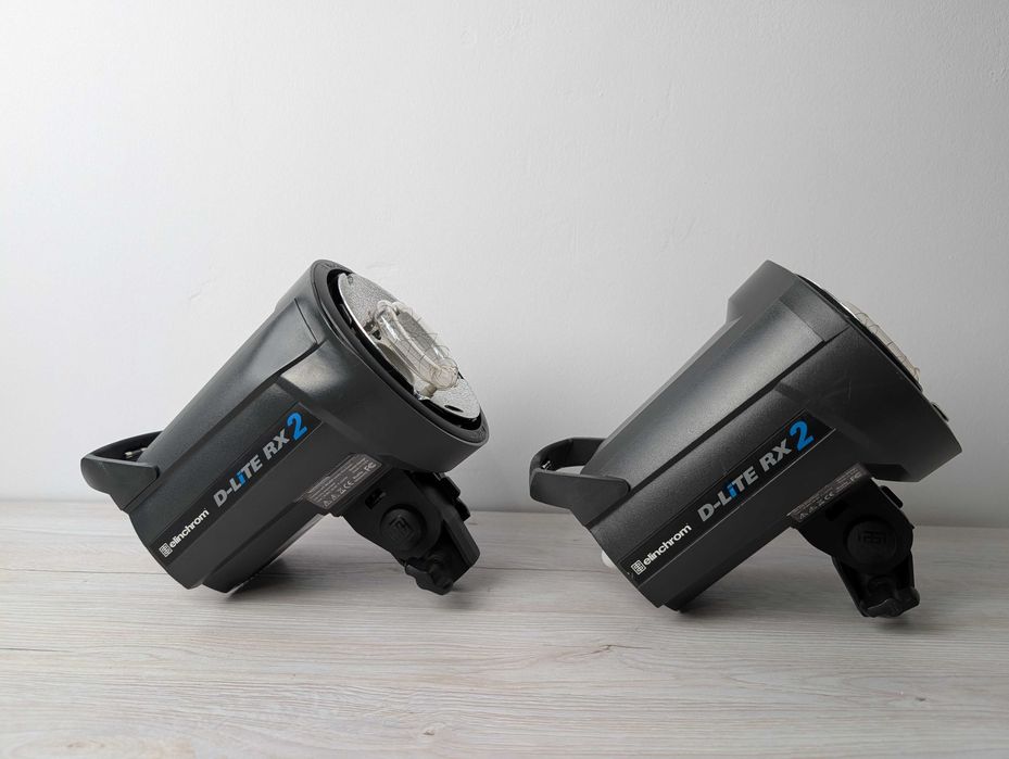 Kit 2 blitzuri Elinchrom D-lite RX 2 + triggere + softobox + reflector