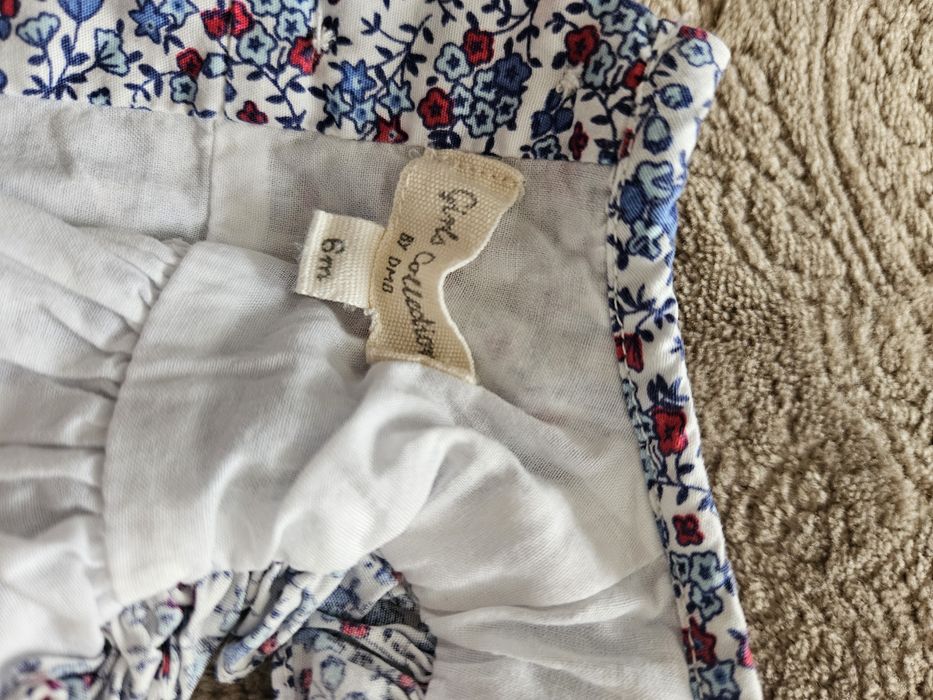 Маркови дрехи за момиченце 3-6мес 68см. Цени от 5 до 10 €.