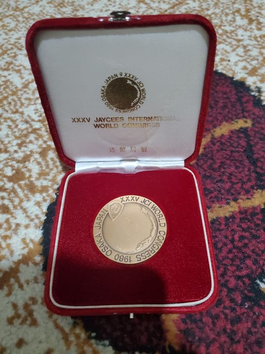 памятная медаль 1980 Osaka Japan (XXXV JCI World Congress).