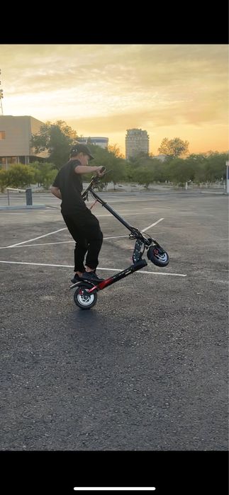 Электро самокат куго м4