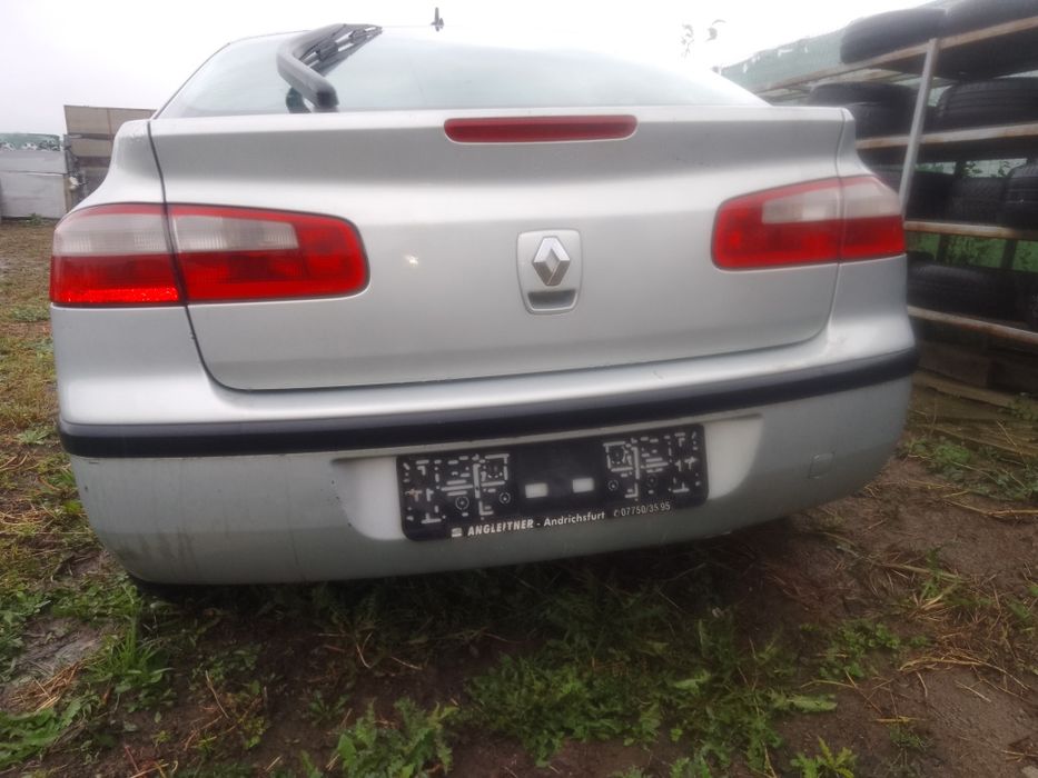 Dezmembrez Renault Laguna 2 1.9 D DCI Anul 2002