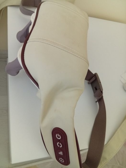 Урет за масаж със инфра червен 8 д