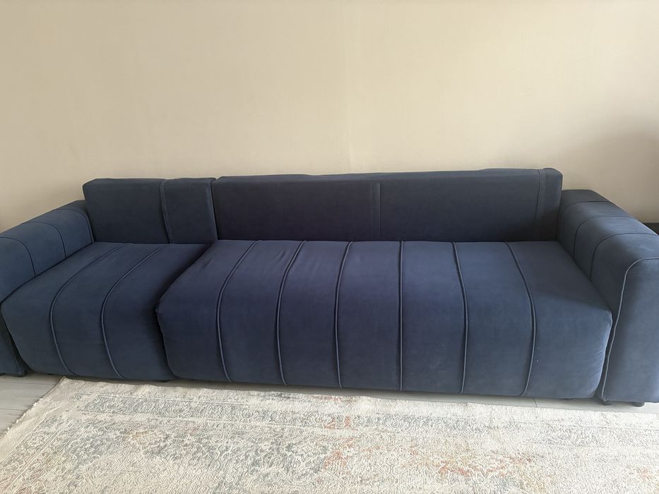 Диван мягкой для гостиной