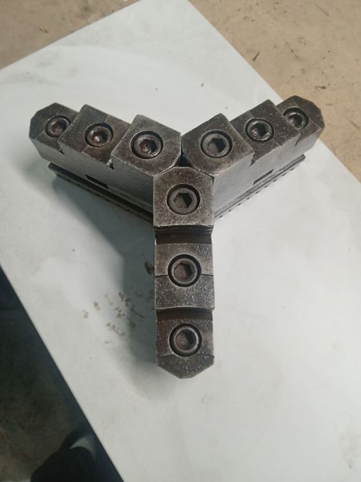 Продам токарный патрон ф.315