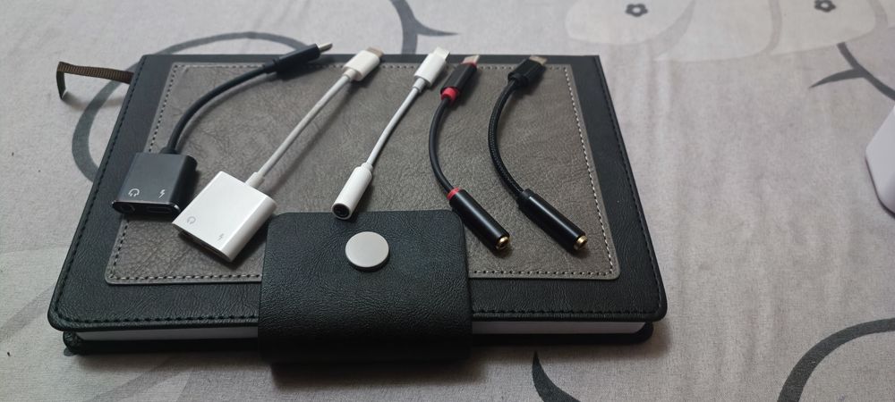 iPhone ва самсунг, ред ми учун переходниклар сотилади хаммаси зур ишле