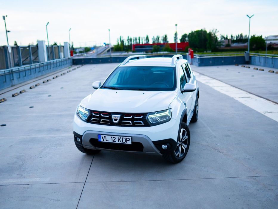 Dacia Duster Dacia Duster 2022 1.0 TCe Benzină + GPL | Full Option / Piele Neagră