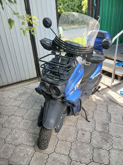 Продам скутер в отличном состояний