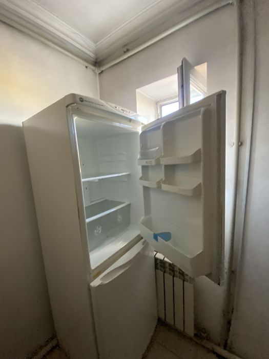 продам холодильник на запчасти