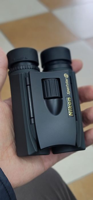 Бинркль  Nikon sportstar ex  8x25