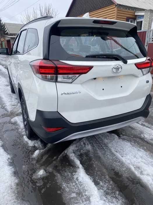 Тойота Раш с минимальным пробегом